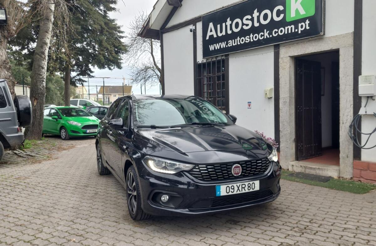 FIAT Tipo 1.6 M-Jet Lounge DCT