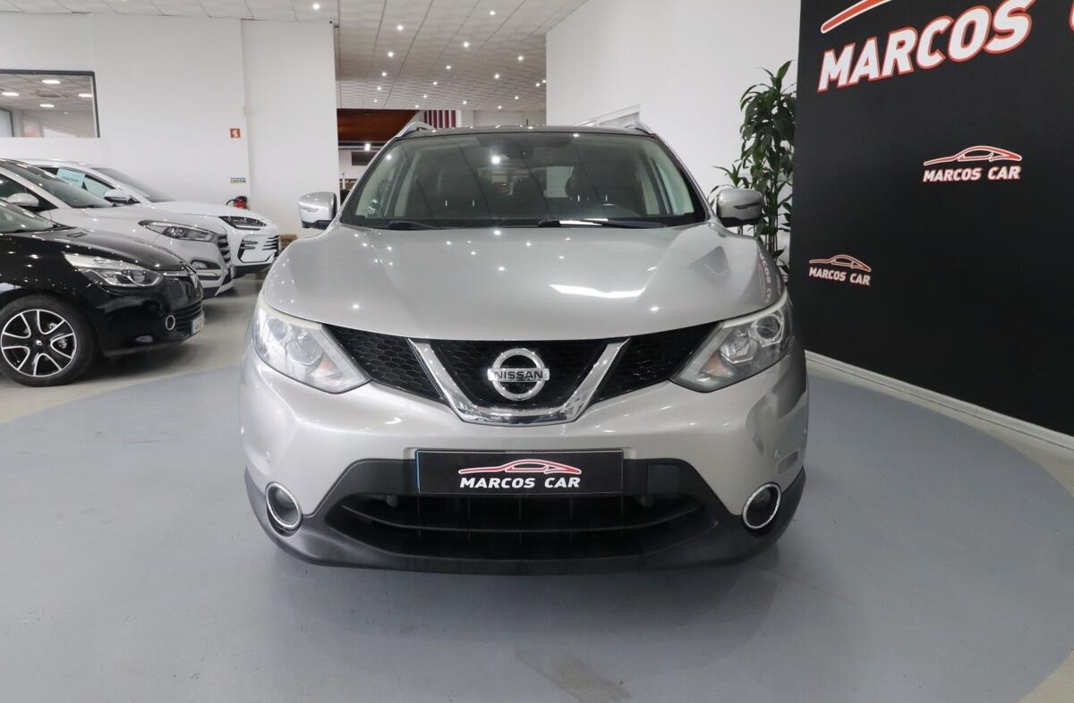NISSAN Qashqai 1.5 dCi N-Connecta