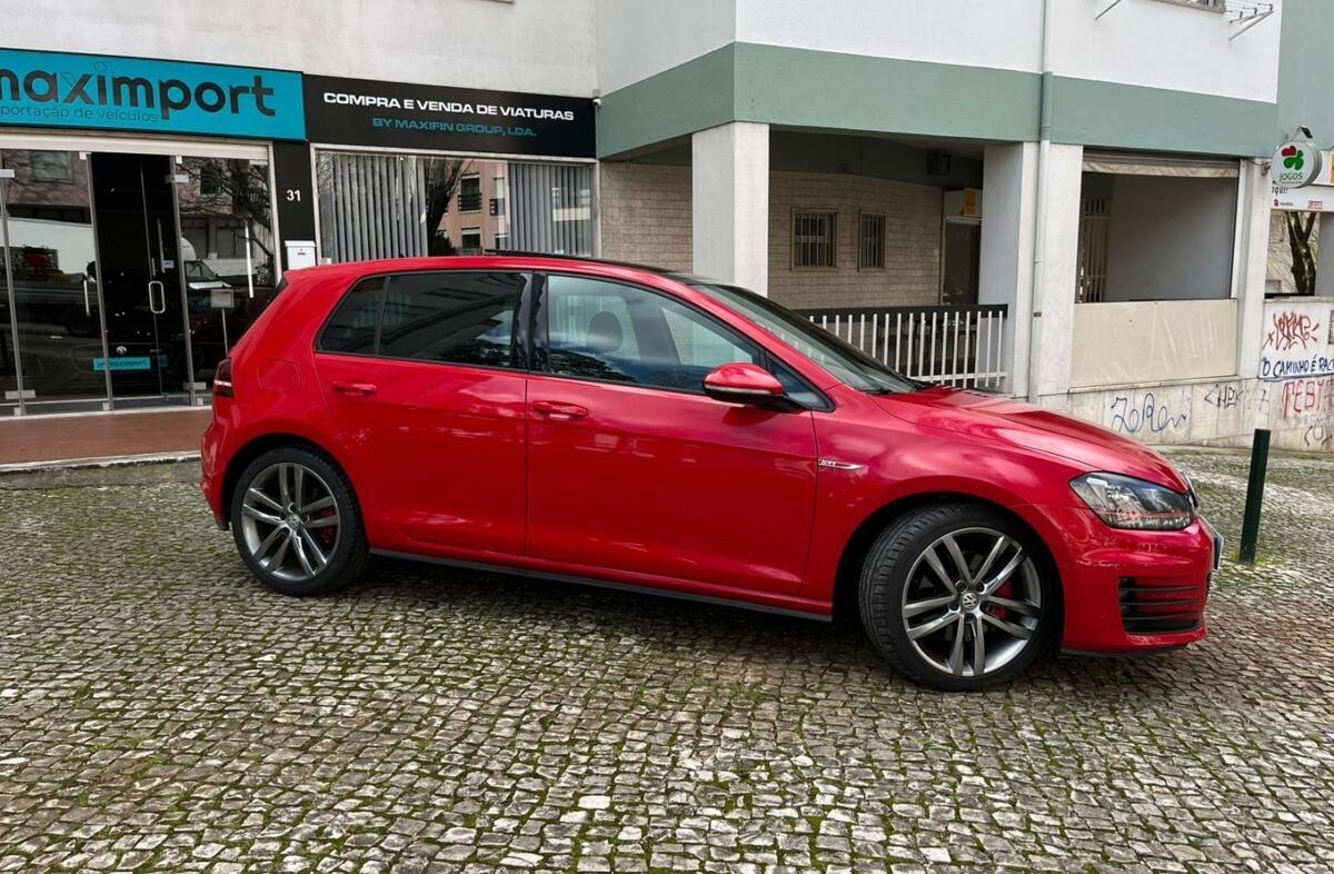 VOLKSWAGEN Golf 2.0 TSi GTi DSG