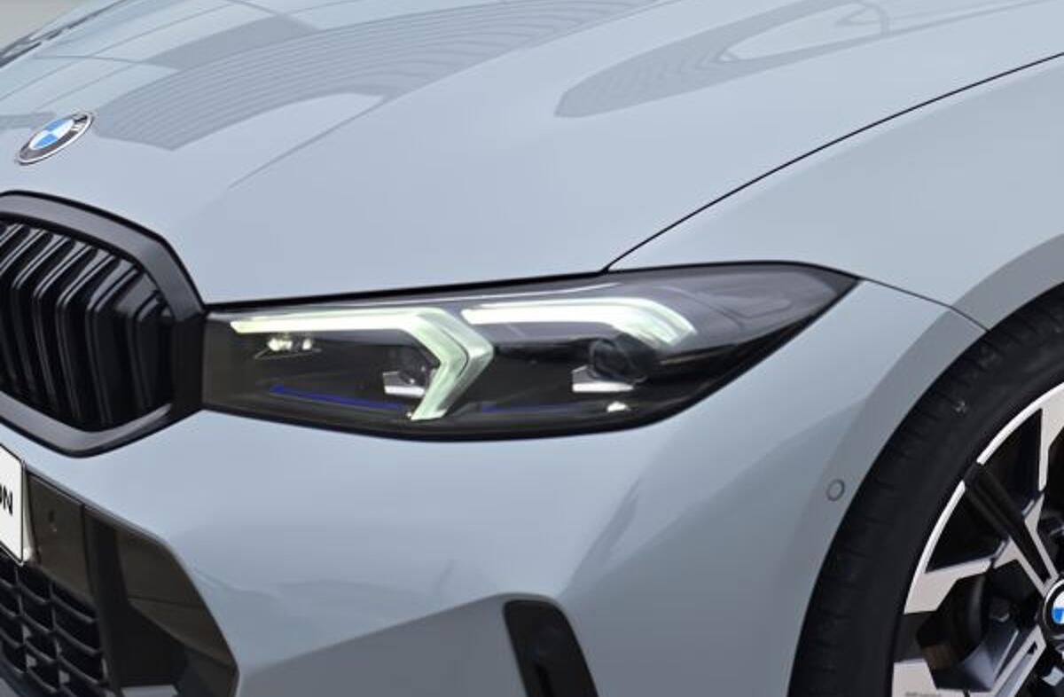 BMW Serie-3 320 d Touring Pack Desportivo M Pro Auto