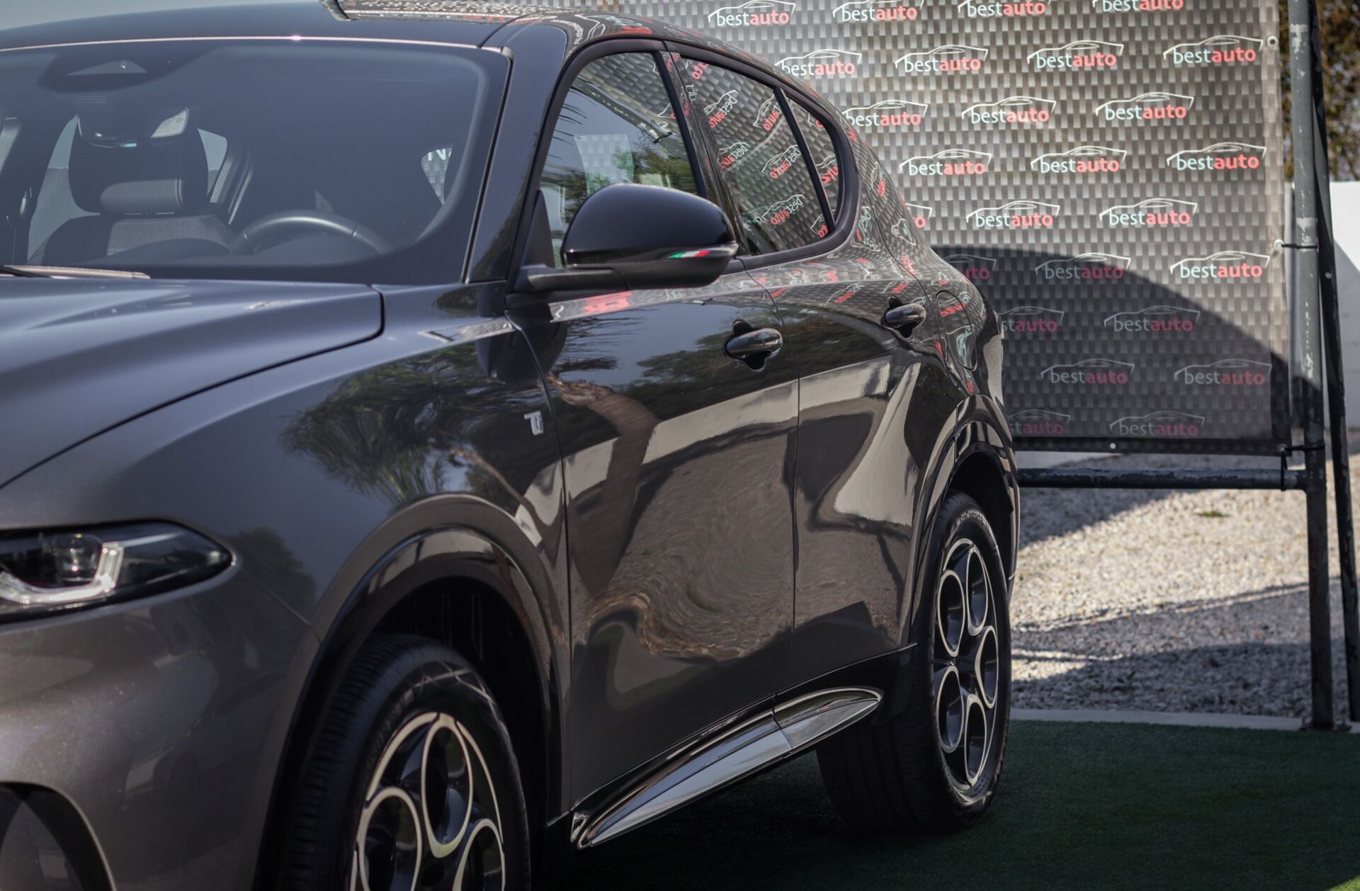 ALFA ROMEO Tonale 1.3 Plug-In Hybrid Tributo Italiano e-AWD Com Wallbox