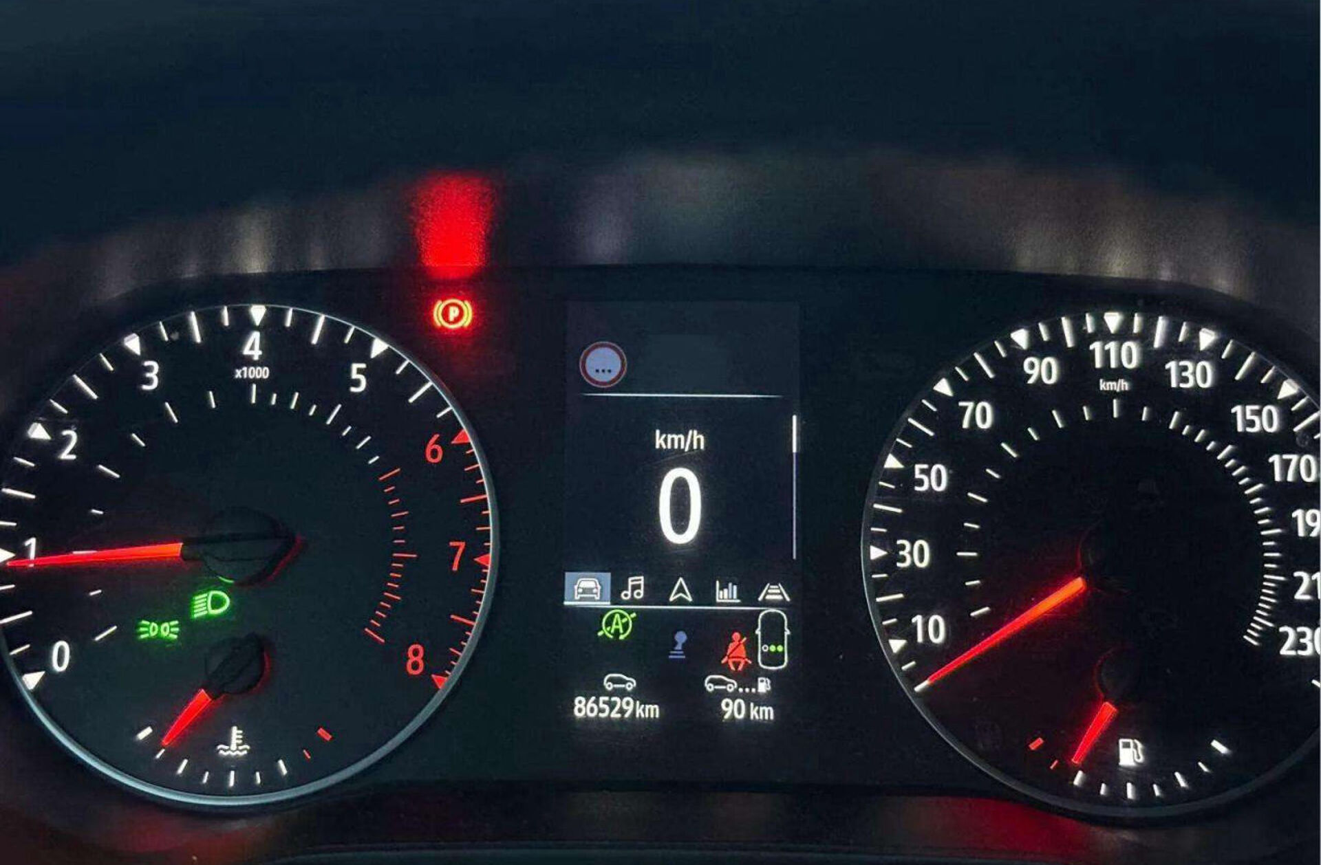 RENAULT Clio 1.0 TCe Techno