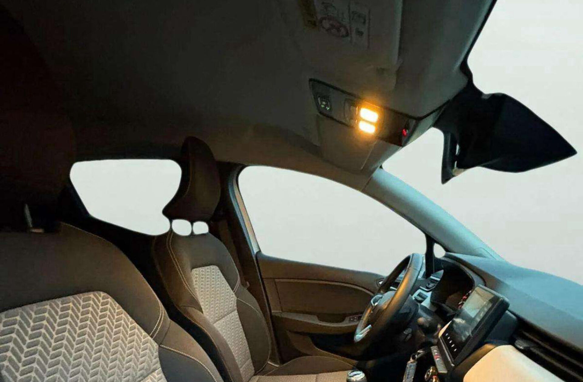 RENAULT Clio 1.0 TCe Techno