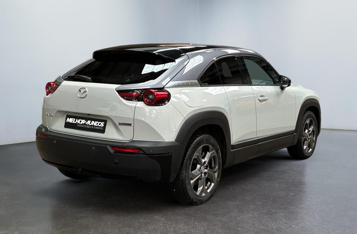 MAZDA MX-30 e-Skyactiv Excellence