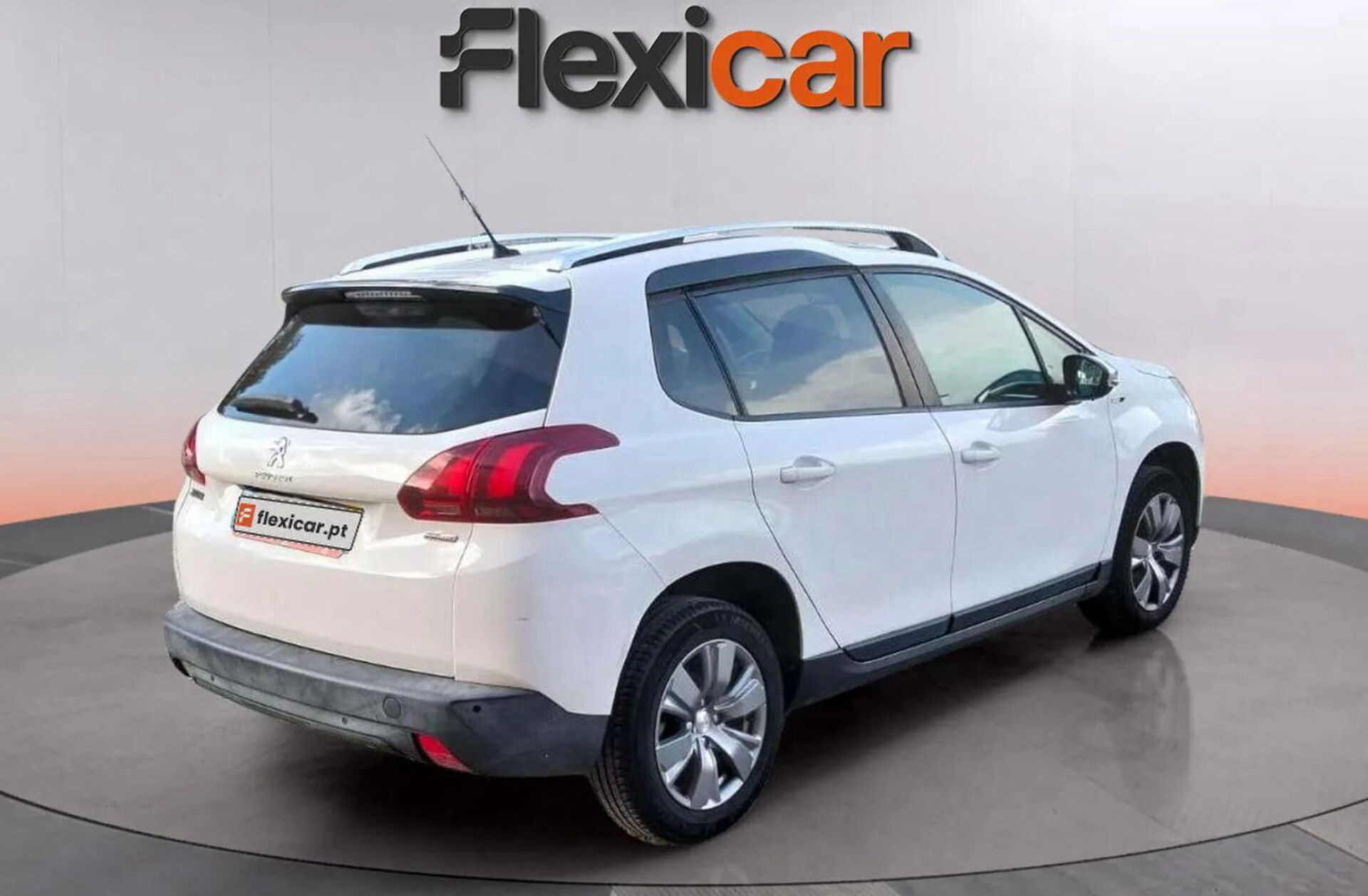 PEUGEOT 2008 1.2 PureTech Style