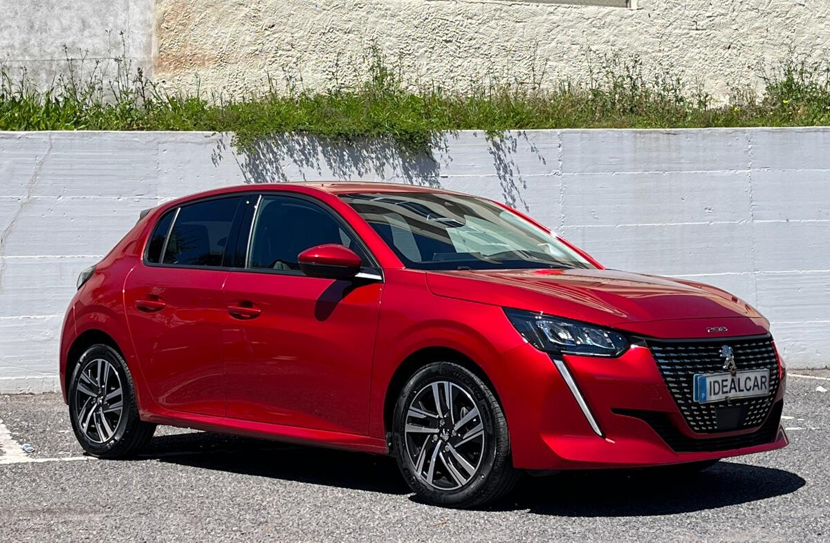 PEUGEOT 208 1.2 PureTech Allure Pack