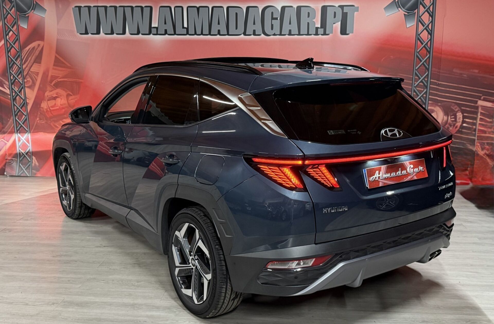 HYUNDAI Tucson 1.6 T-GDI PHEV Vanguard+TA