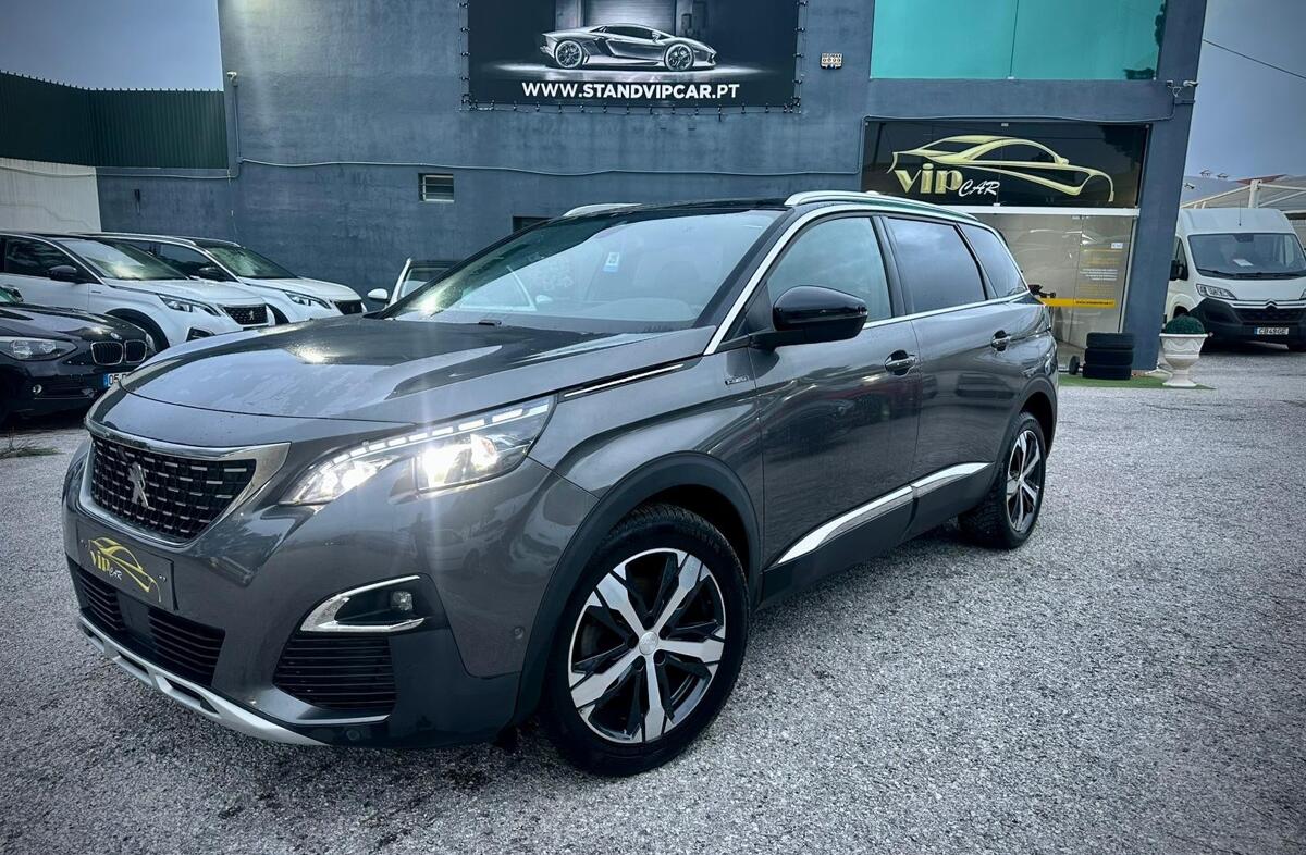 PEUGEOT 5008 1.5 BlueHDi GT Line