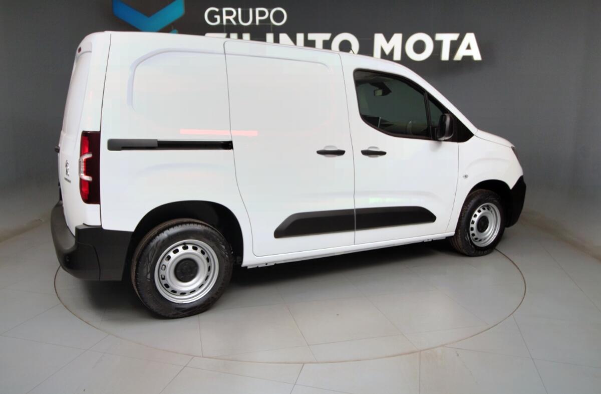 PEUGEOT Partner 1.5 BlueHDi Premium Standard