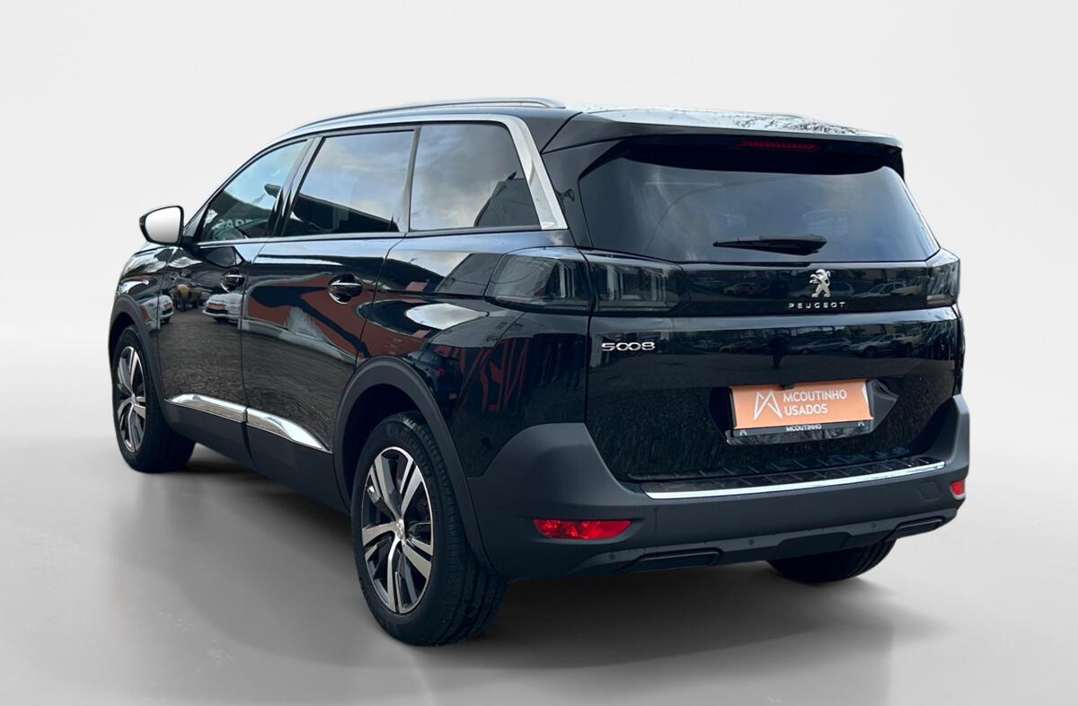 PEUGEOT 5008 1.5 BlueHDi Allure Pack EAT8