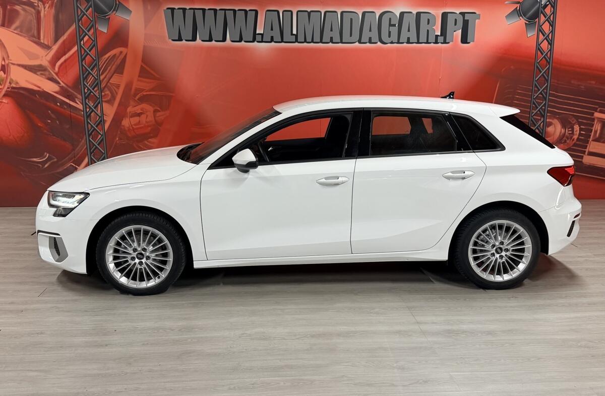 AUDI A3 30 TFSI Advanced