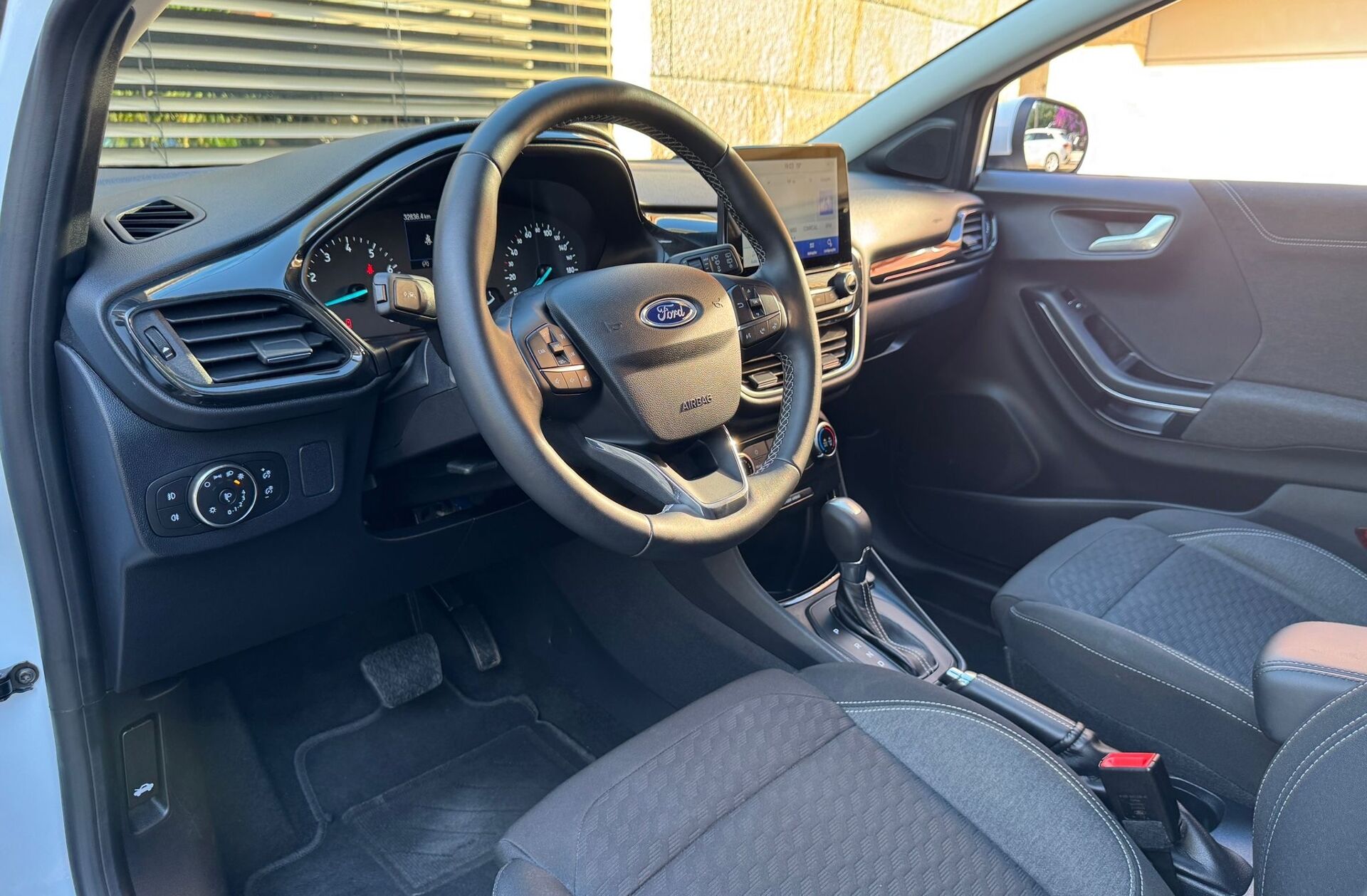 FORD Puma 1.0 EcoBoost mHEV Titanium Aut.