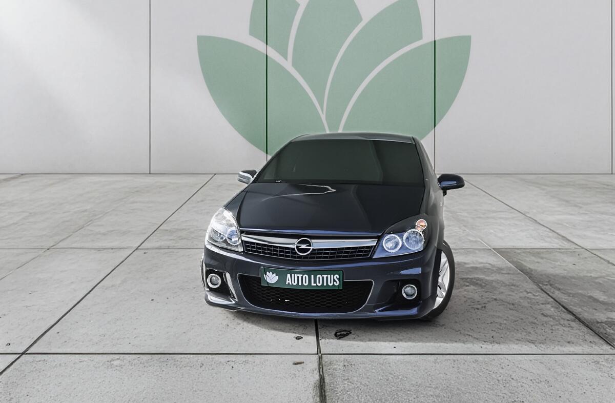 OPEL Astra H Astra GTC 1.9 CDTi