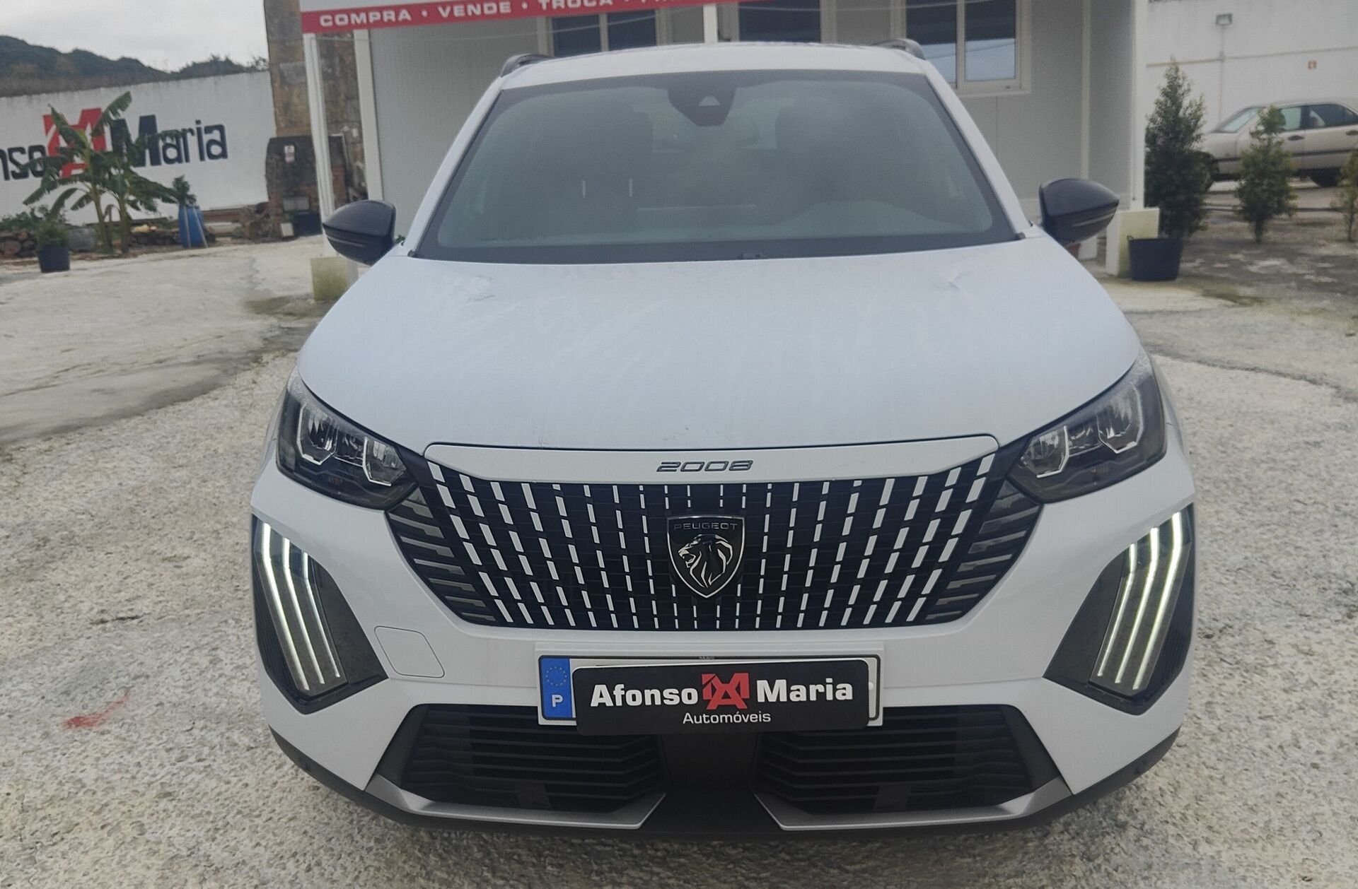 PEUGEOT 2008 1.2 PureTech Allure EAT8