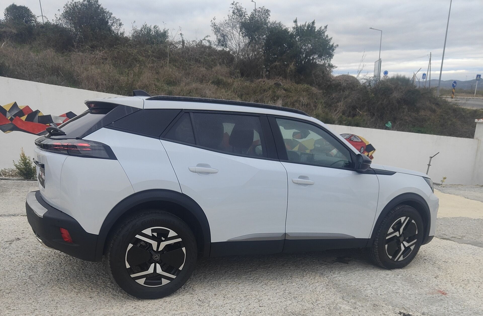 PEUGEOT 2008 1.2 PureTech Allure EAT8