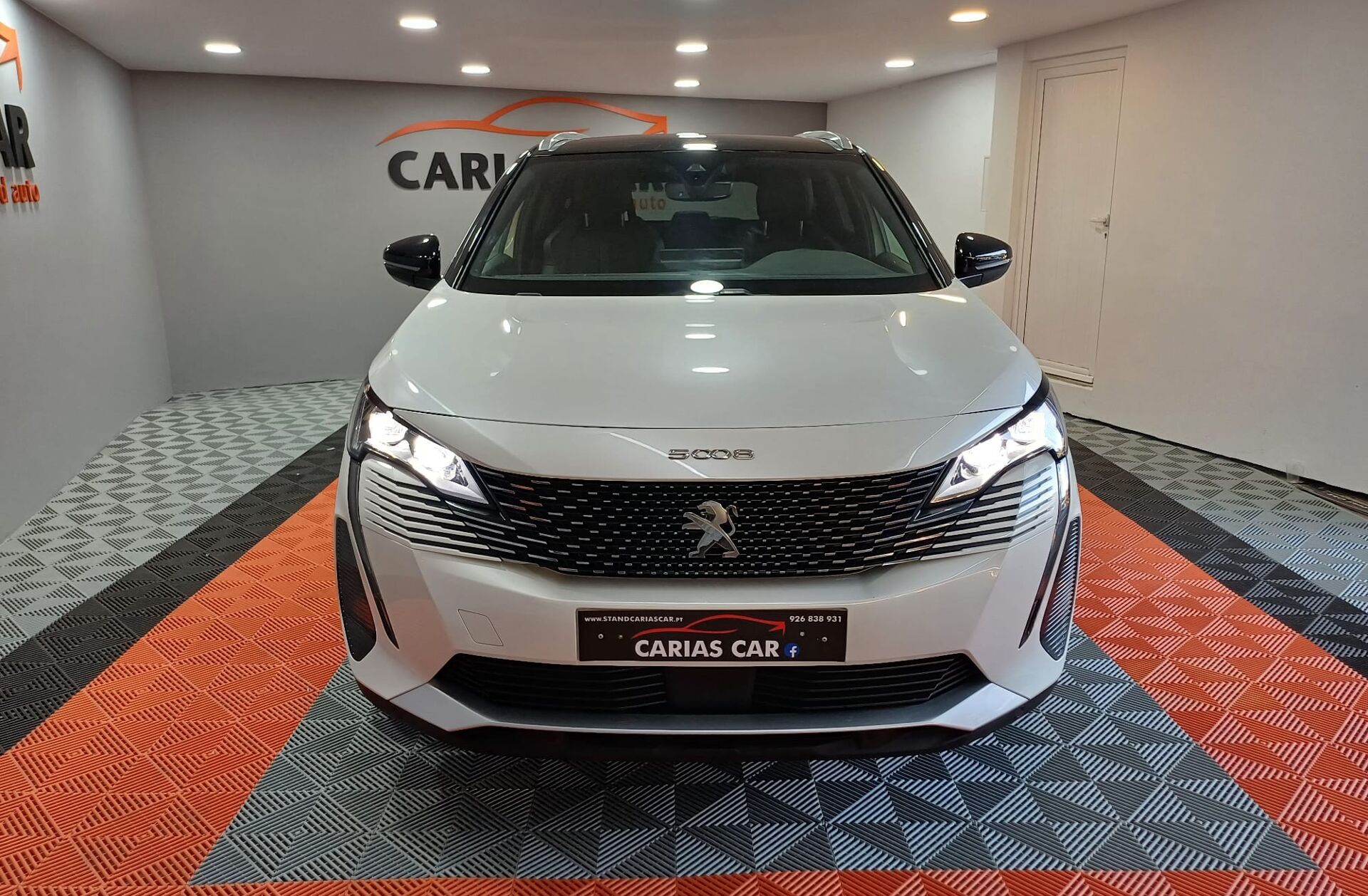 PEUGEOT 5008 1.5 BlueHDi GT EAT8