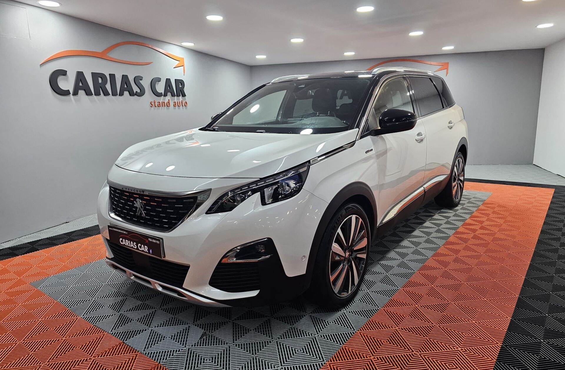 PEUGEOT 5008 2.0 BlueHDi GT EAT8