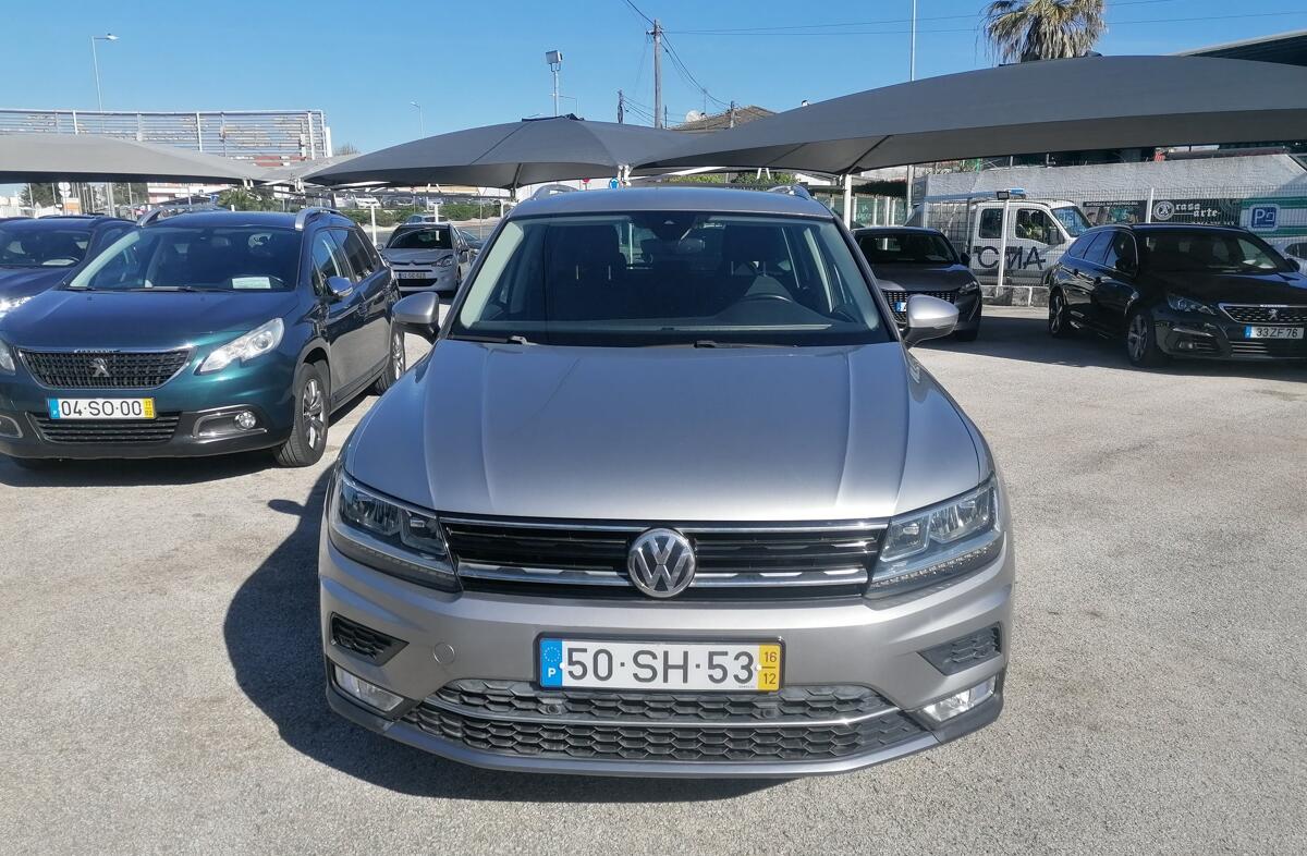 VOLKSWAGEN Tiguan 2.0 TDI Highline DSG