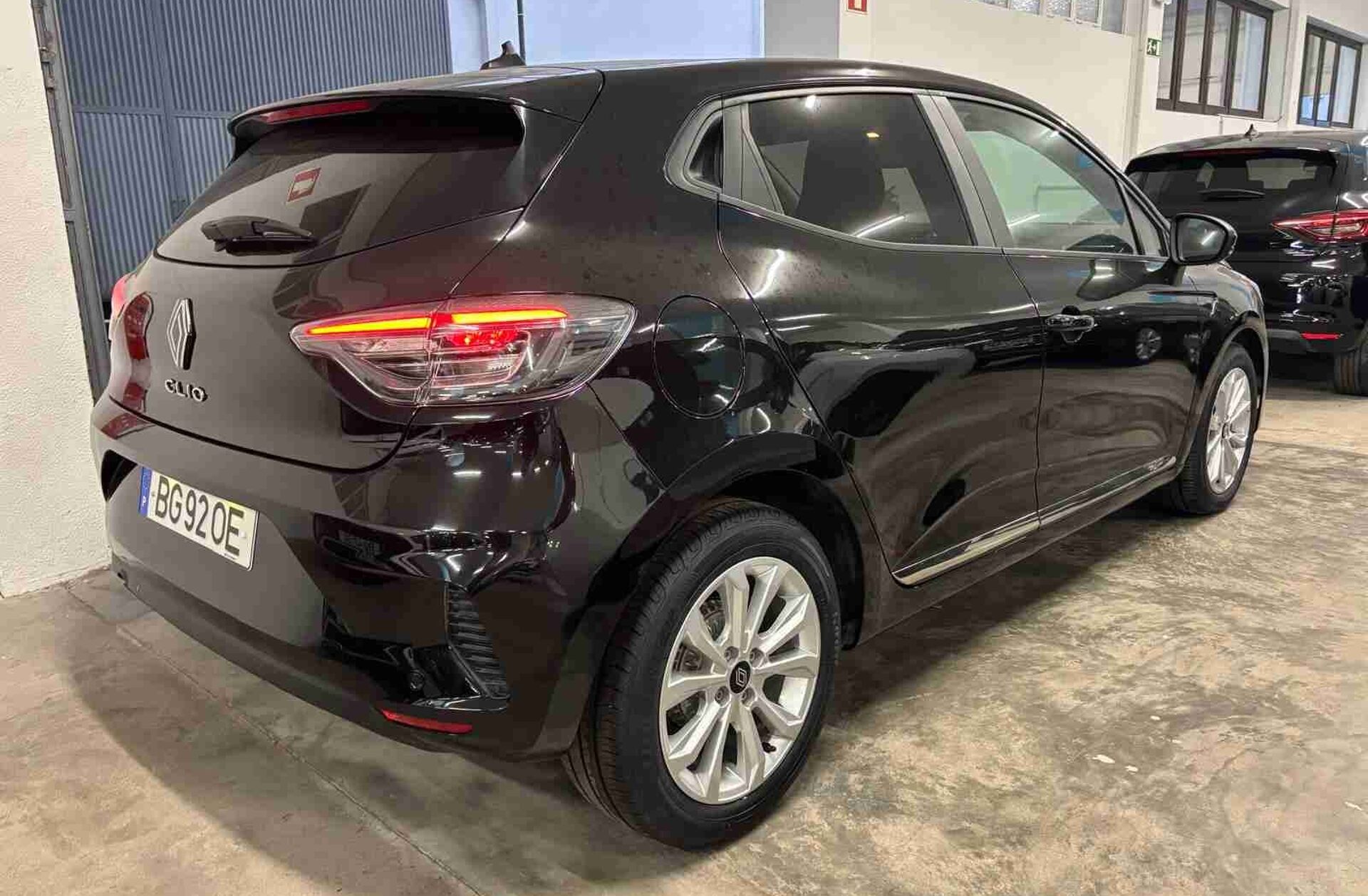 RENAULT Clio 1.0 TCe Evolution