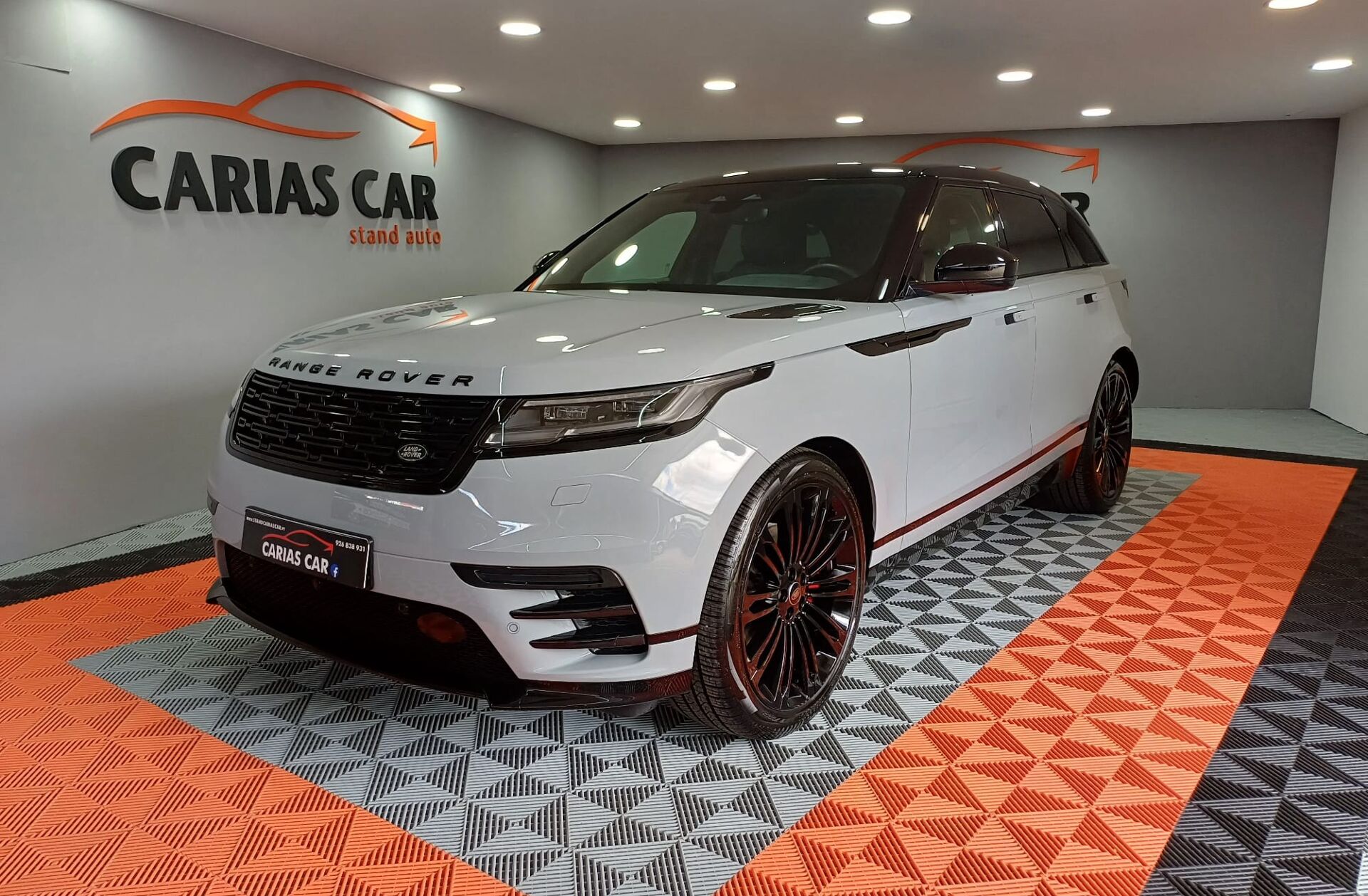 LAND ROVER Range Rover Velar 2.0 D200 AWD Dynamic SE