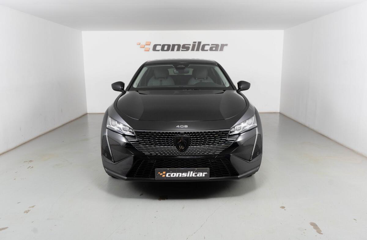PEUGEOT 408 1.6 Hybrid Allure e-EAT8