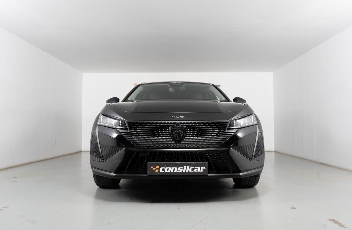 PEUGEOT 408 1.6 Hybrid Allure e-EAT8