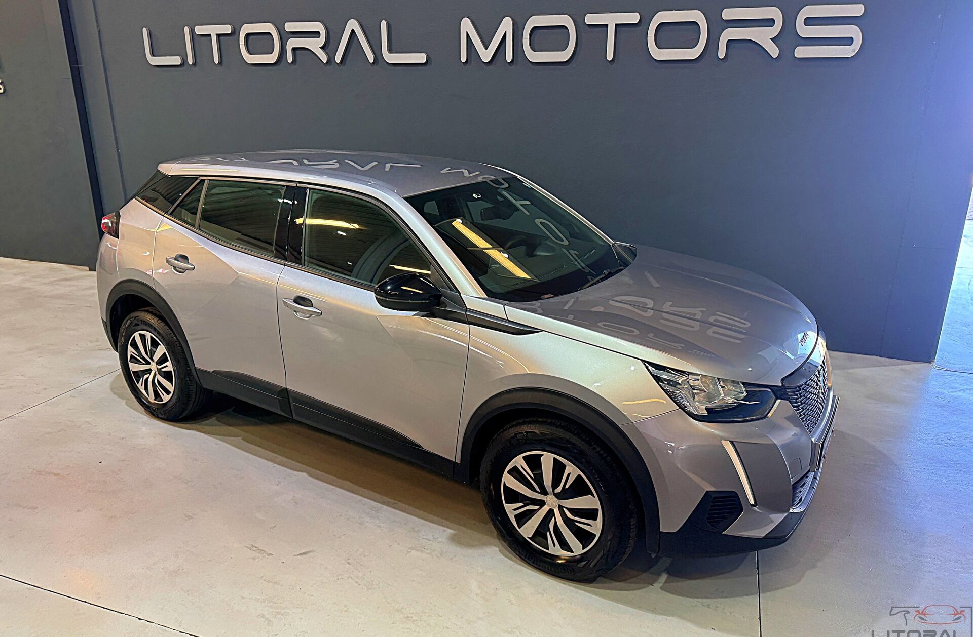 PEUGEOT 2008 1.2 PureTech Active Pack