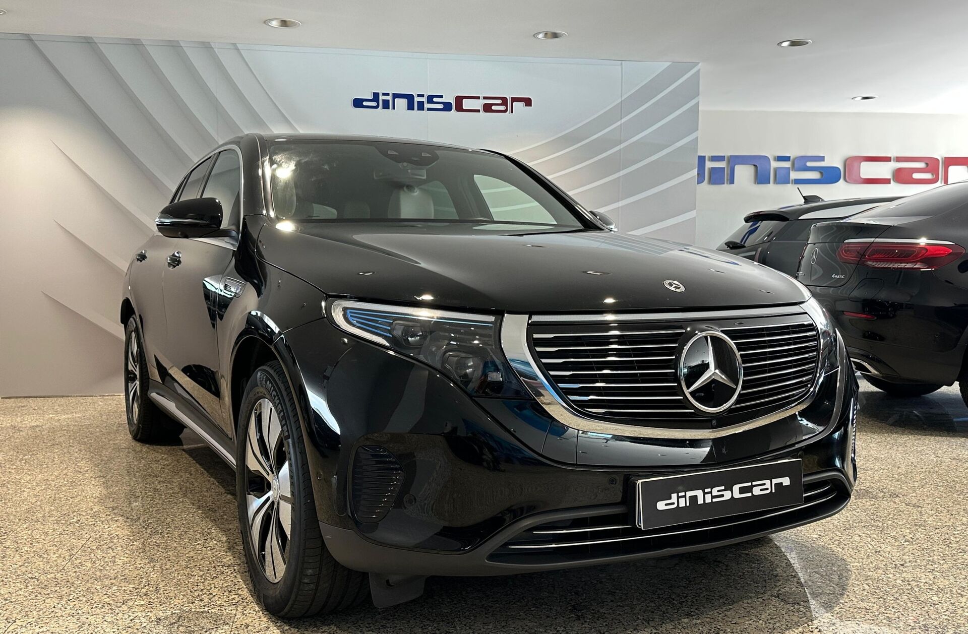 MERCEDES EQC 400 4Matic