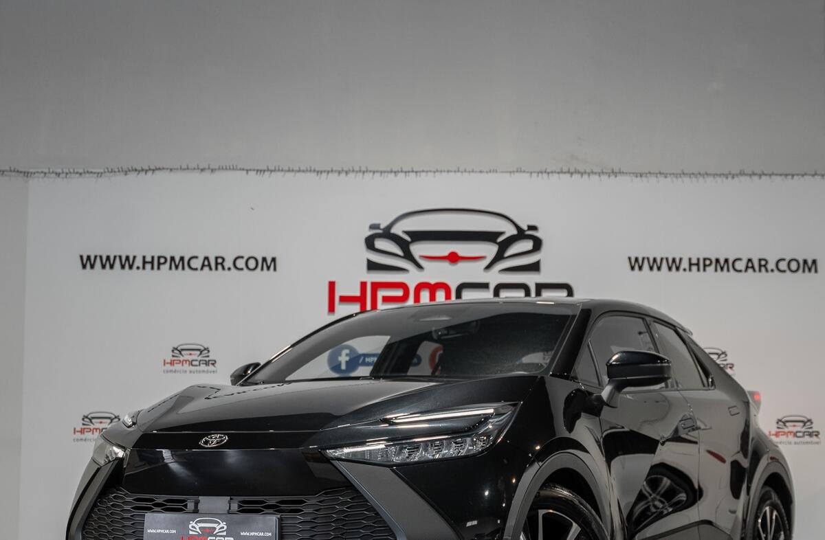 TOYOTA C-HR 1.8 Hybrid Lounge