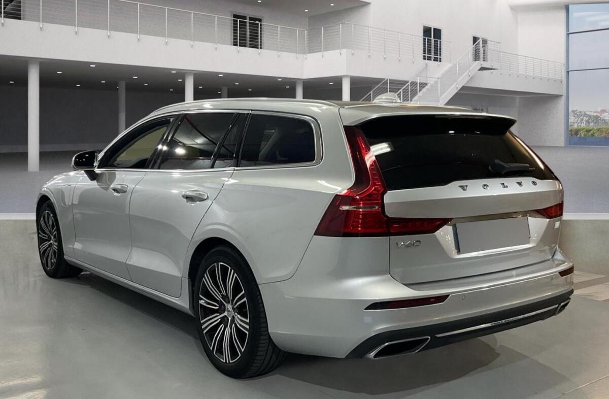 VOLVO V60 2.0 T6 AWD TE Inscription Expression
