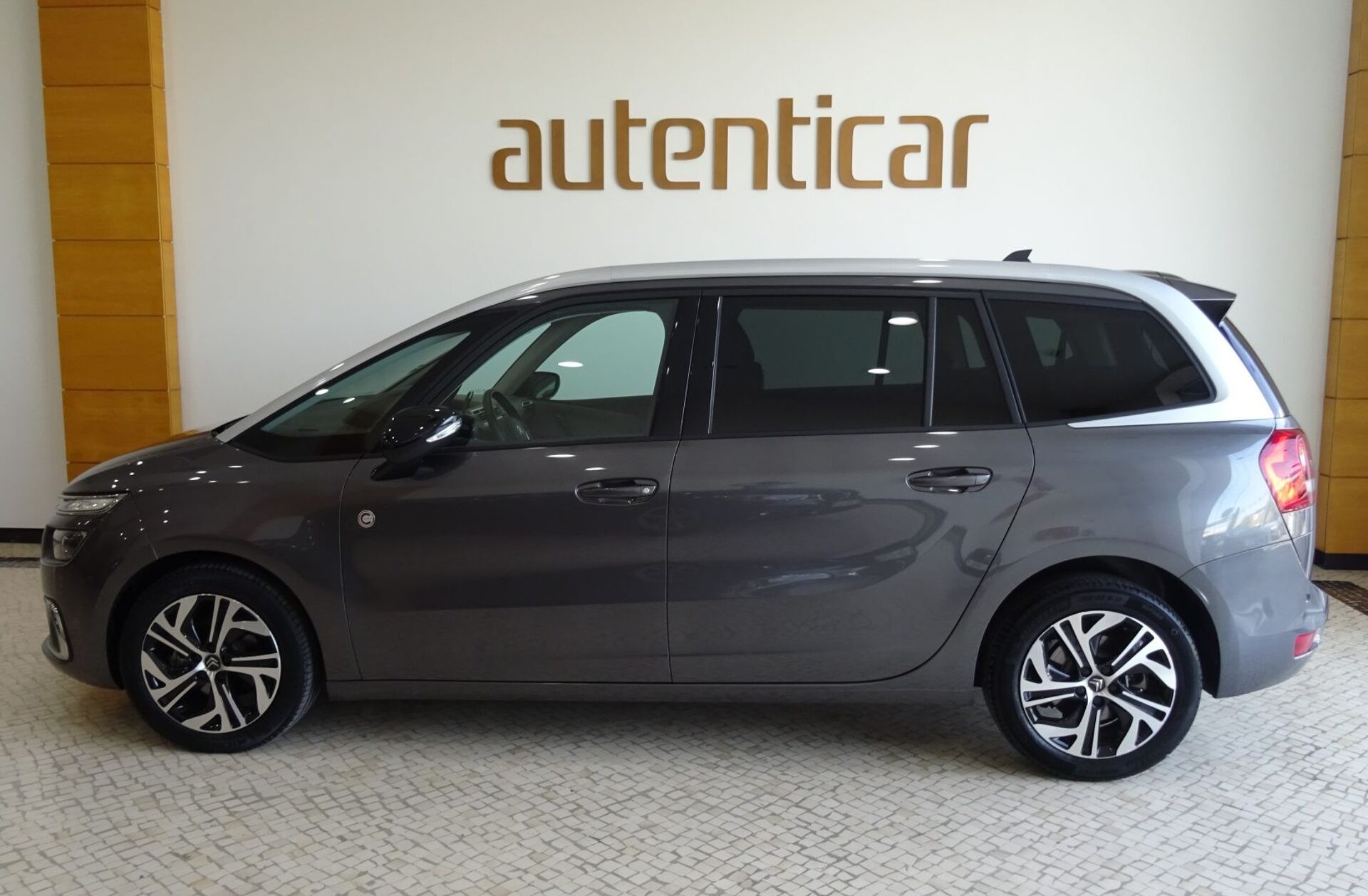 CITROEN C4 1.2 PureTech Feel Pack EAT8