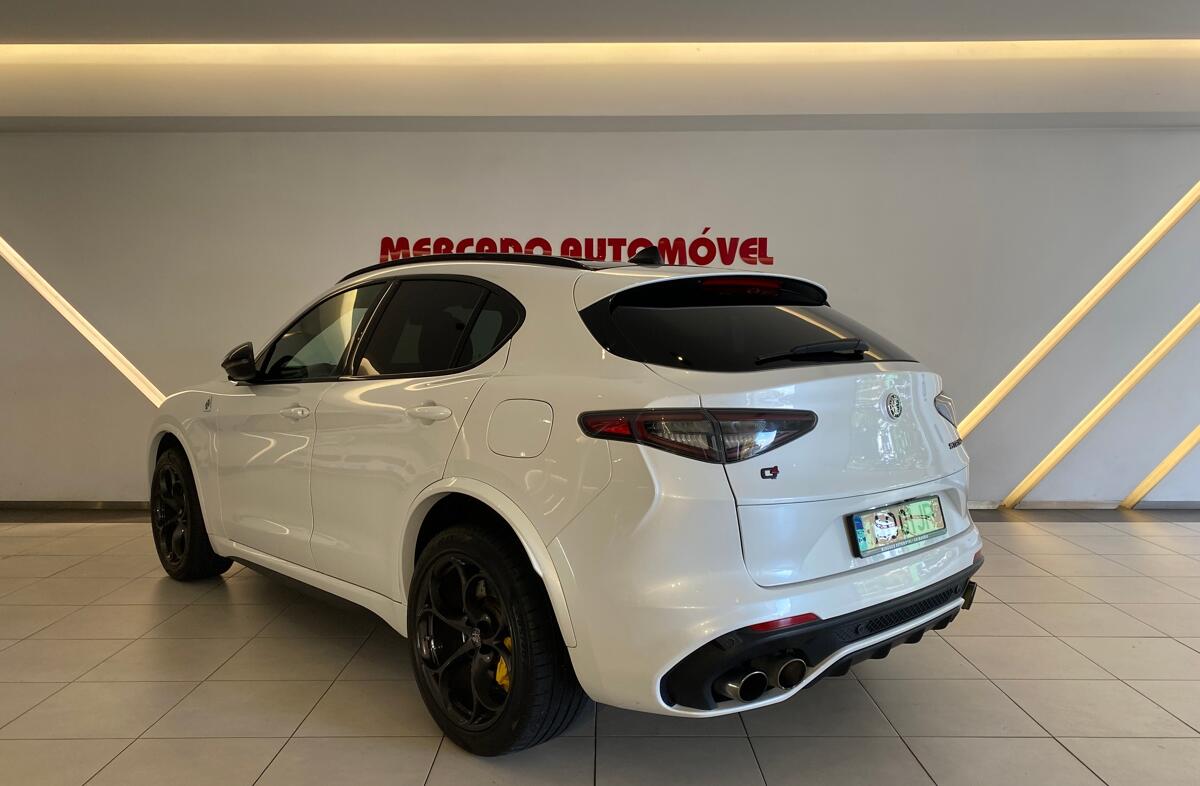 ALFA ROMEO Stelvio 2.9 T Quadrifoglio AT8
