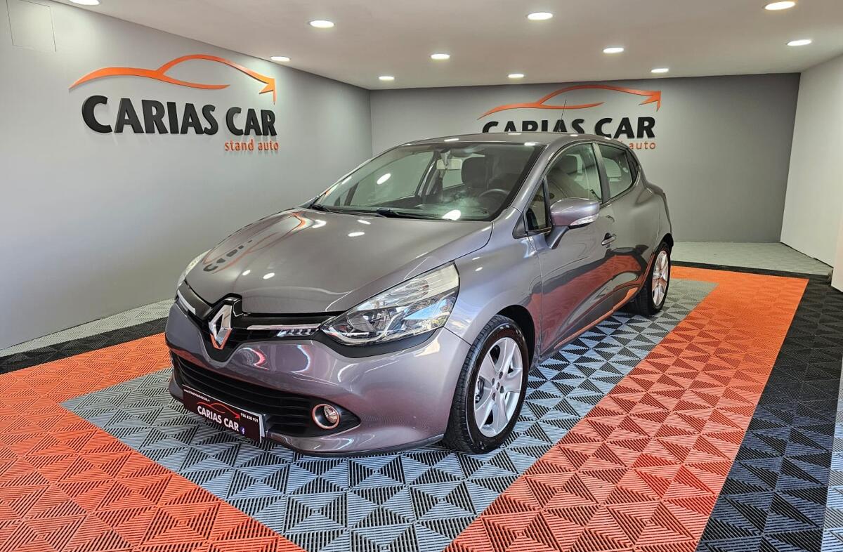 RENAULT Clio 0.9 TCE Luxe