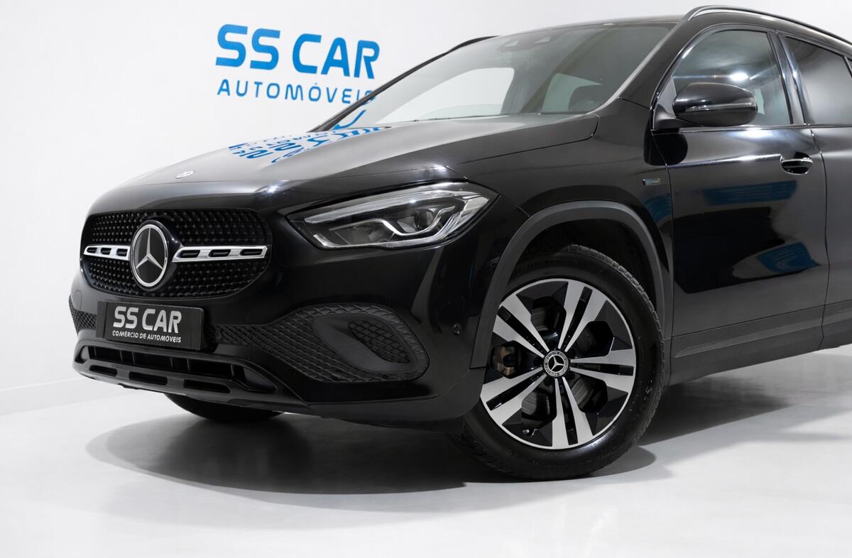 MERCEDES Classe GLA GLA 250 e Progressive