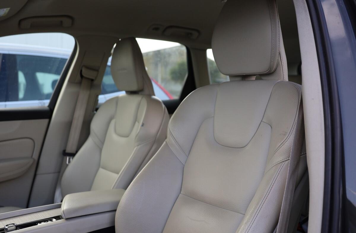 VOLVO XC60 2.0 D3 Inscripton