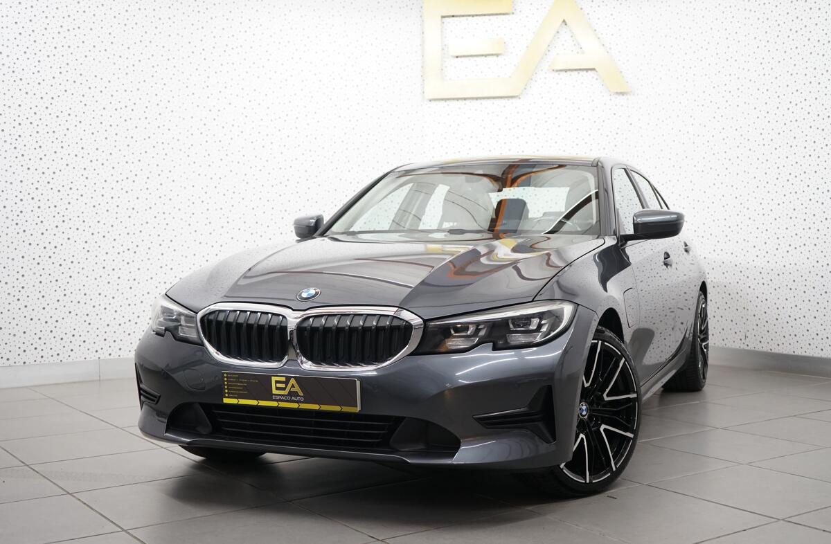 BMW Serie-3 330 e Line Sport Auto