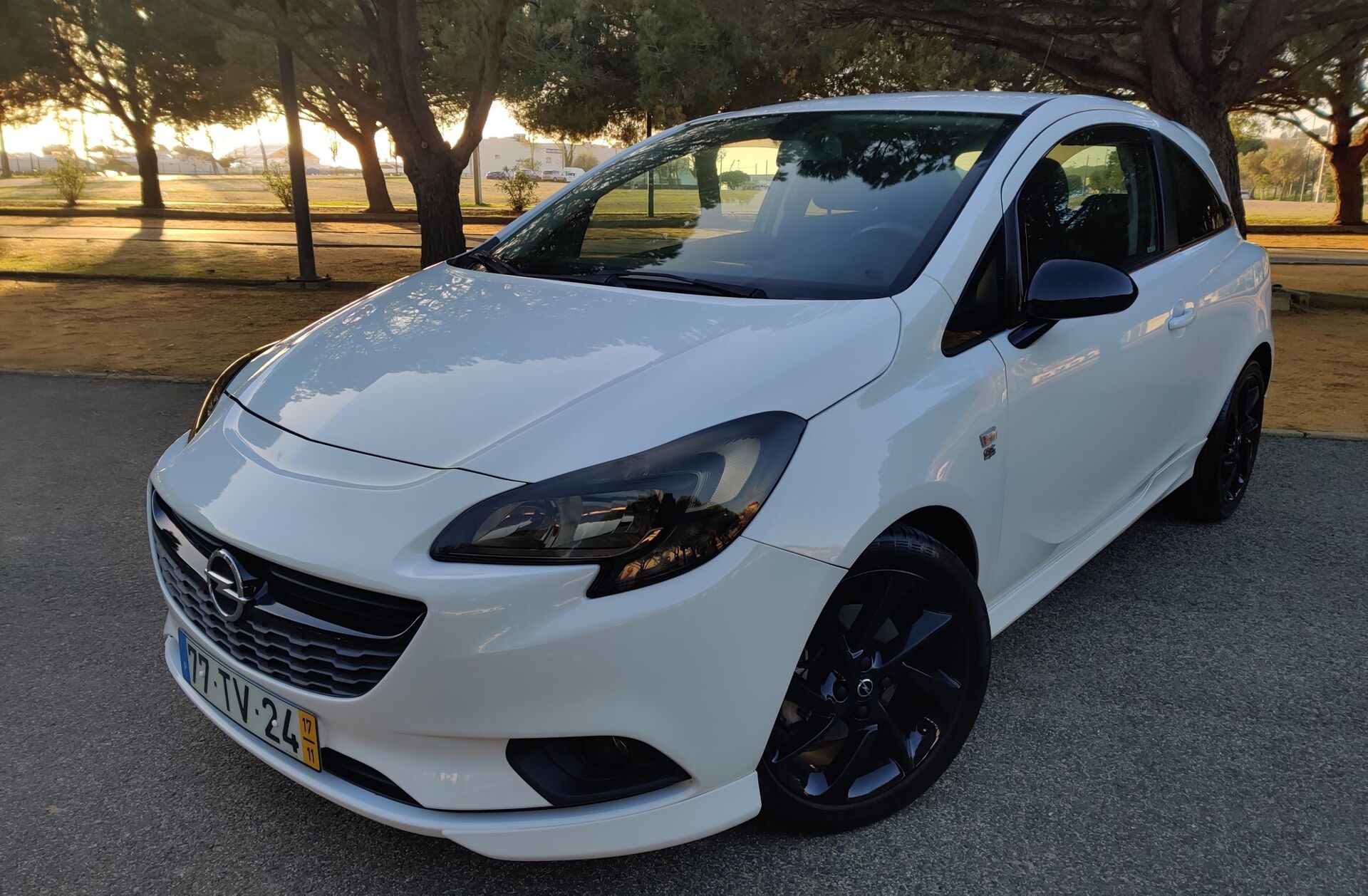 OPEL Corsa E Corsa 1.6 T OPC
