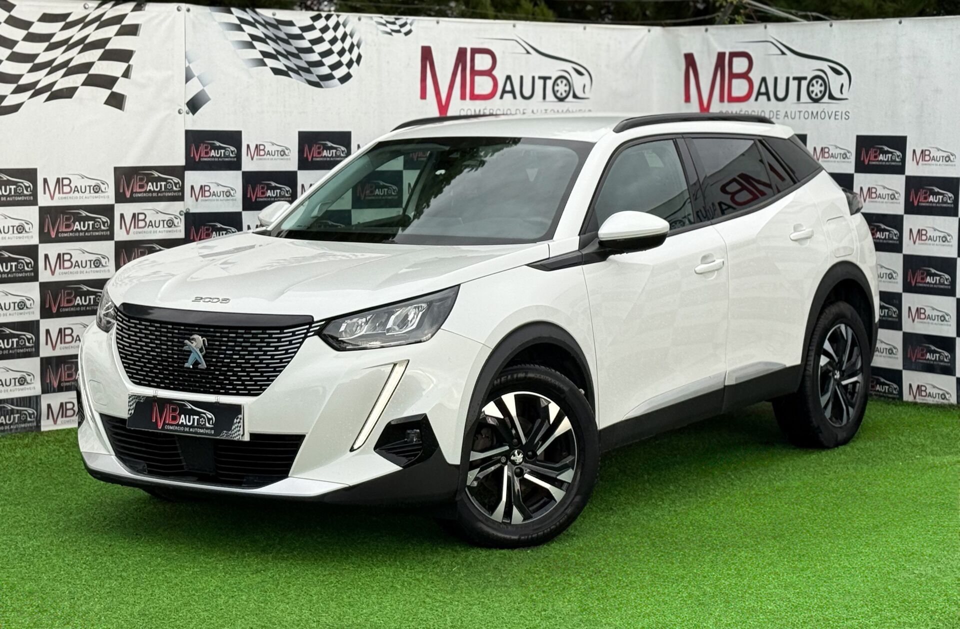 PEUGEOT 2008 1.2 PureTech Allure Pack