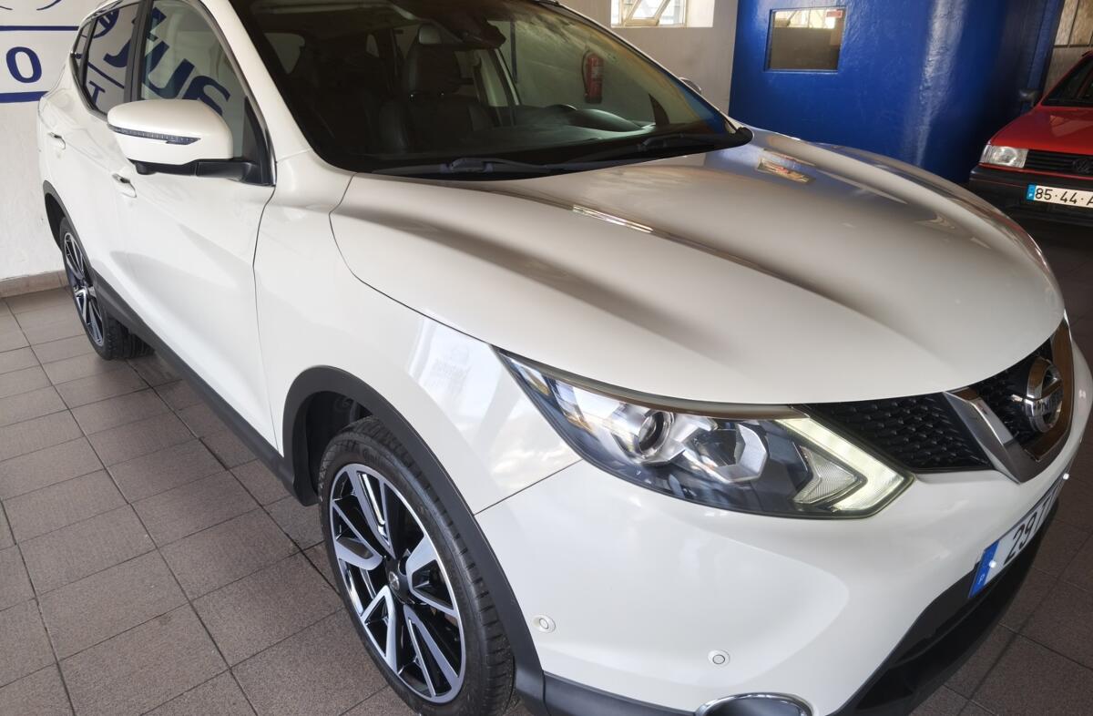 NISSAN Qashqai 1.5 dCi Tekna 19 Pele