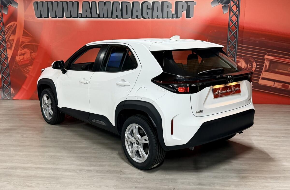 TOYOTA Yaris Cross 1.5 HDF Comfort Plus