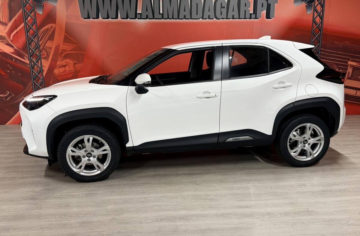 TOYOTA Yaris Cross 1.5 HDF Comfort Plus