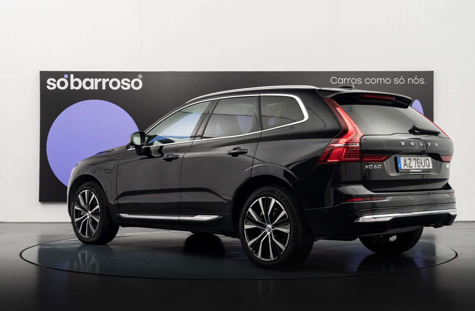 VOLVO XC60 2.0 T6 PHEV Plus Bright AWD