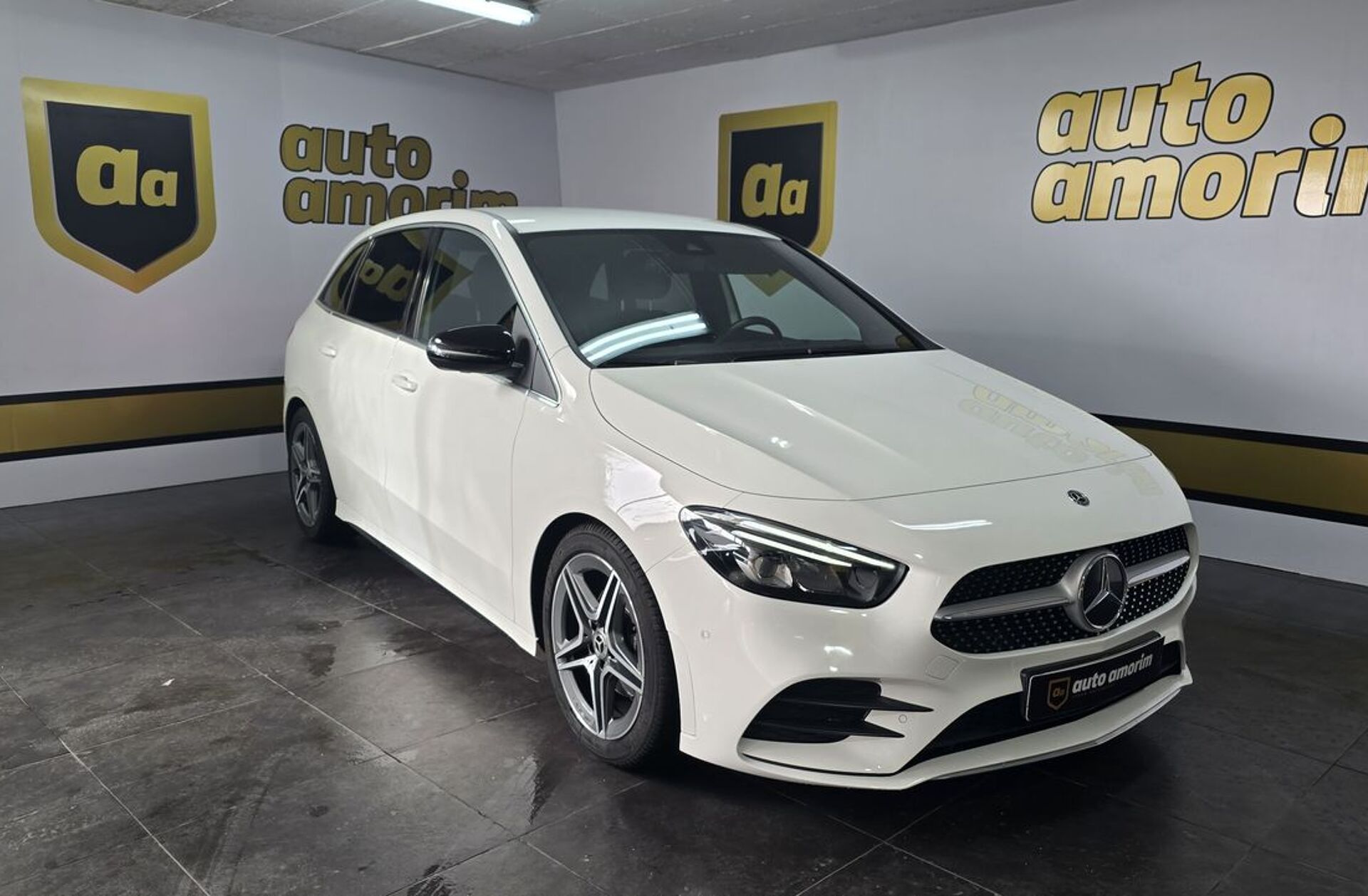 MERCEDES Classe B B 200 AMG Line Aut.
