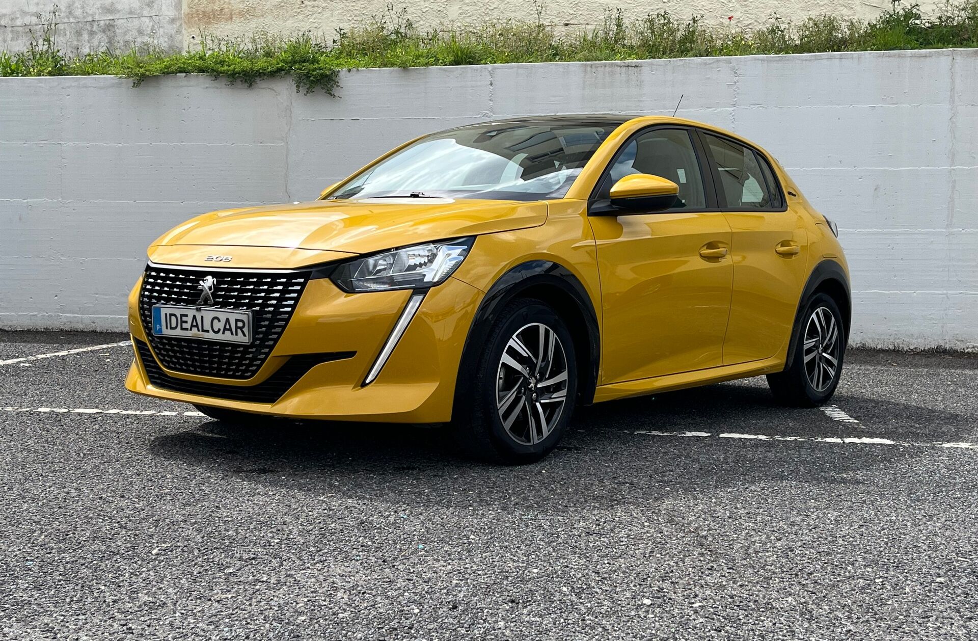 PEUGEOT 208 1.2 PureTech Allure