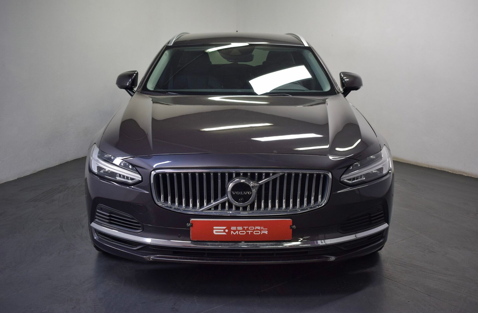 VOLVO V90 2.0 T8 PHEV Inscription Expression AWD