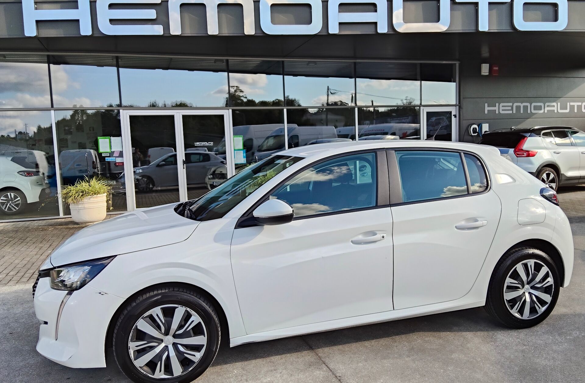 PEUGEOT 208 1.5 BlueHDi Active