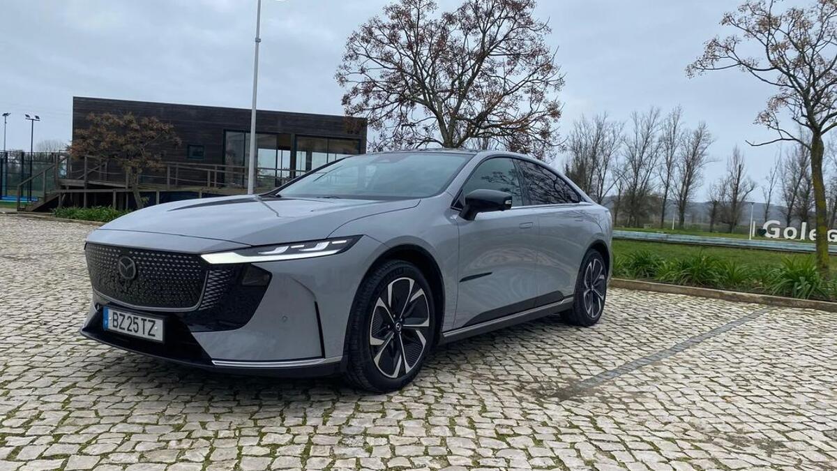 Mazda Cx-60 2.5 E Sky.phev Takumi+comfort Pack (takumi)