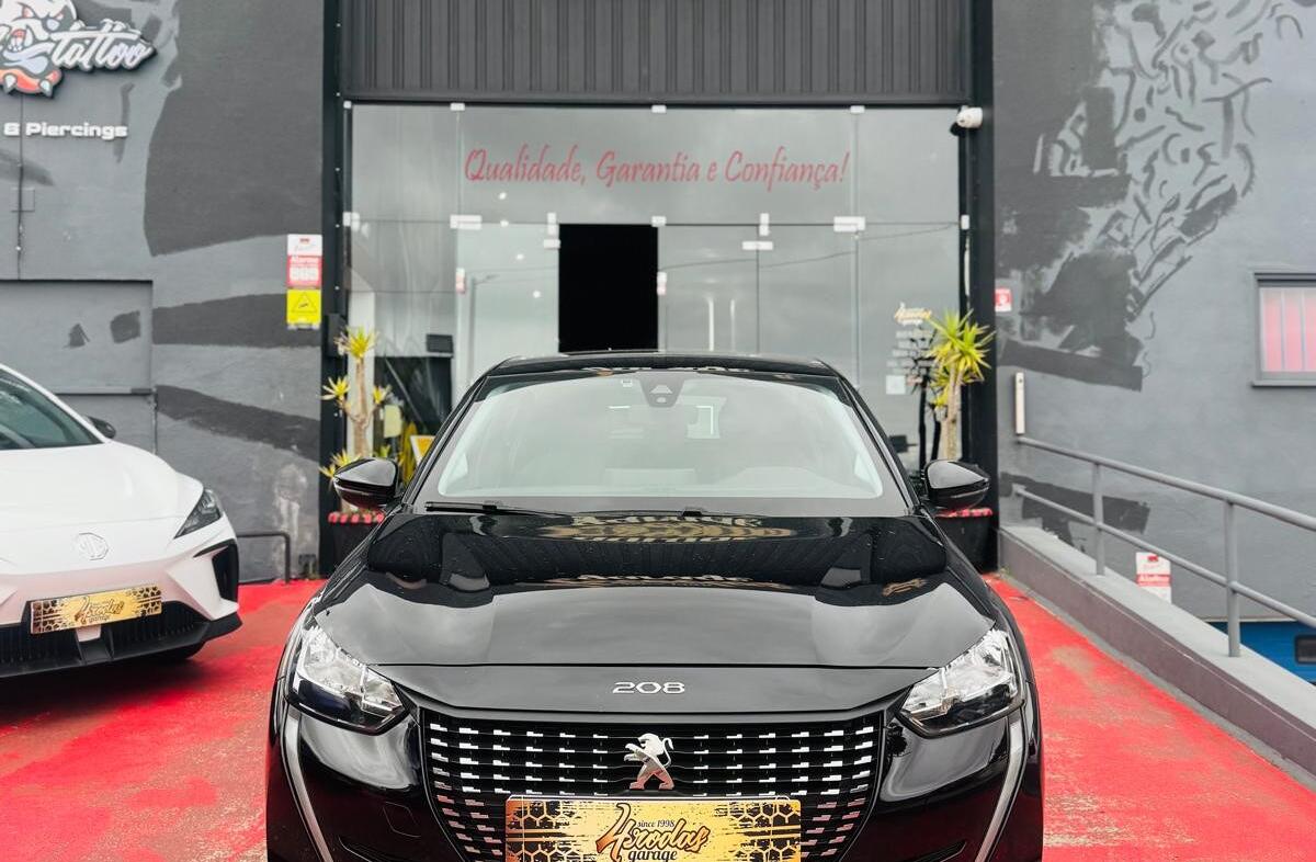 PEUGEOT 208 1.2 PureTech Active Pack