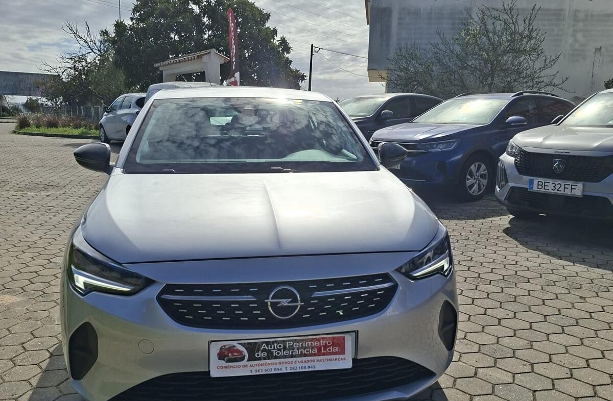 OPEL Corsa 1.2 Edition