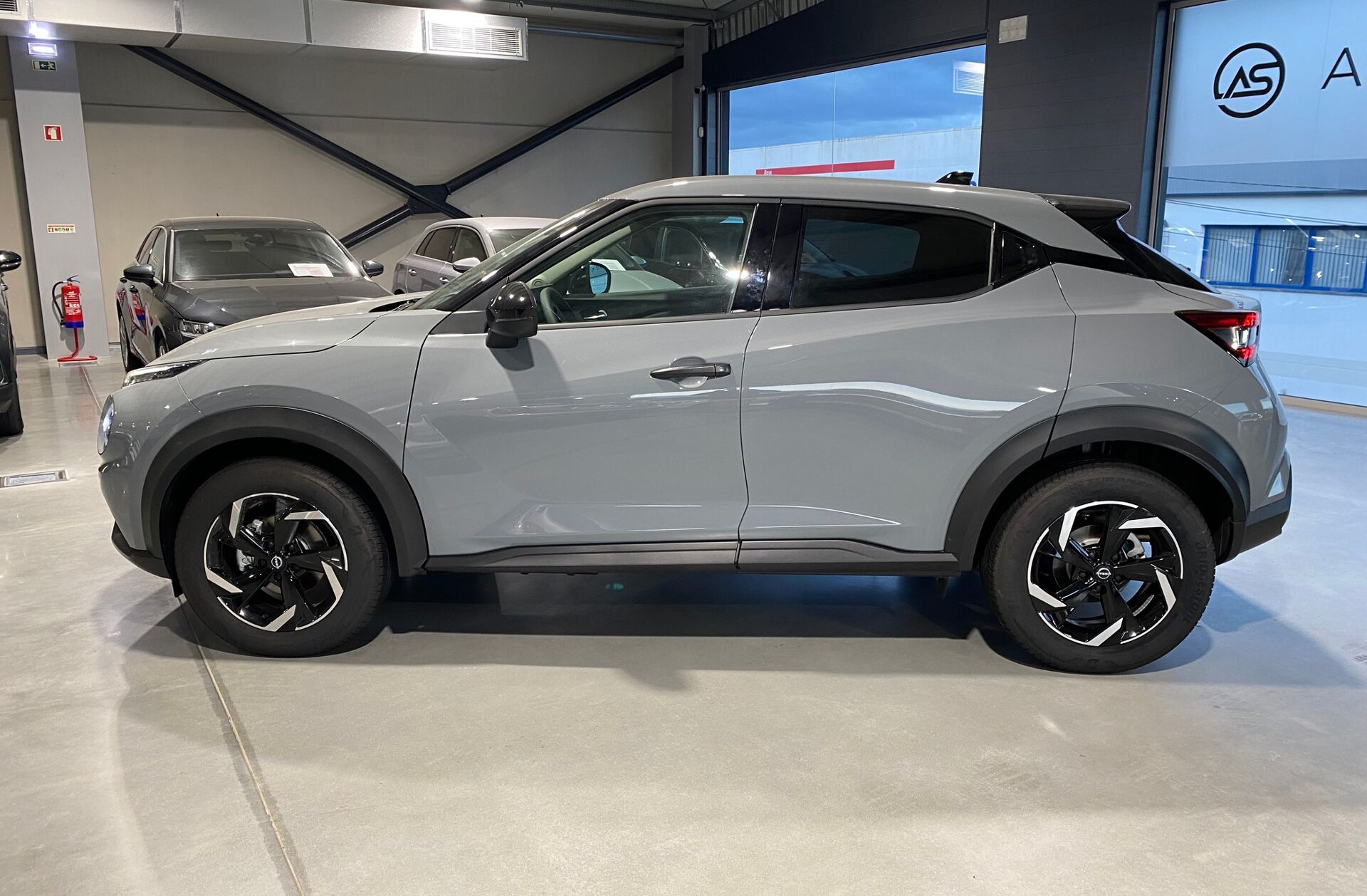 NISSAN Juke 1.0 DIG-T Acenta+